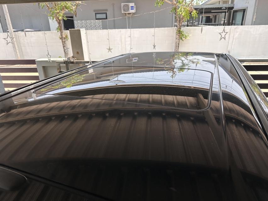 รถยนต์ Toyota Vellfire รูปที่ 13