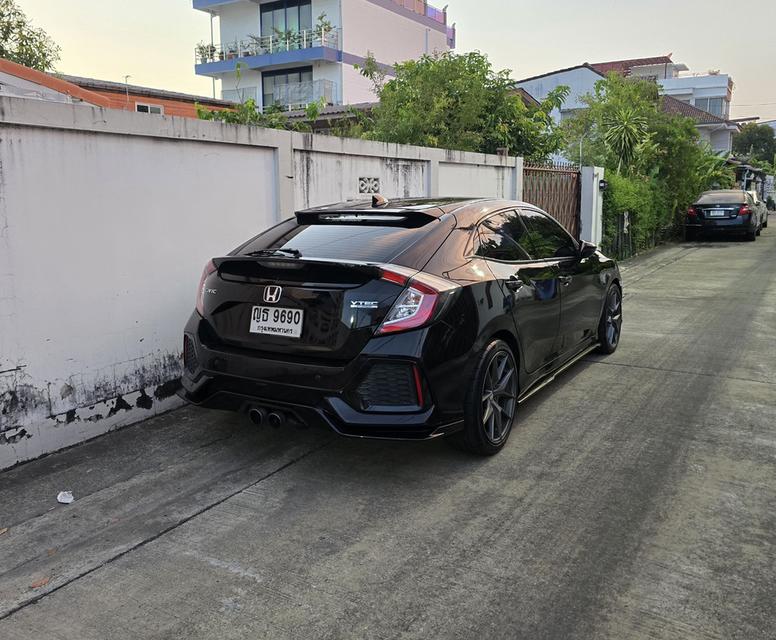 HONDA CIVIC FK 1.5 TURBO รูปที่ 2