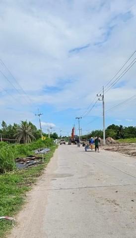 ที่ดินหนองบอนแดงบ้านบึงชลบุรี ขายที่ดินสวย 5 ไร่ พื้นที่สีเหลือง ถ.คอนกรีตน้ำไฟพร้อม 5