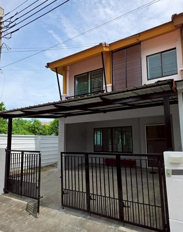 ให้เช่าทาวน์เฮาส์ หมู่บ้านพฤกษาวิลล์ 73 ซอยพัฒนาการ 38 ใกล้ APL รามคำแหง (N.1866)