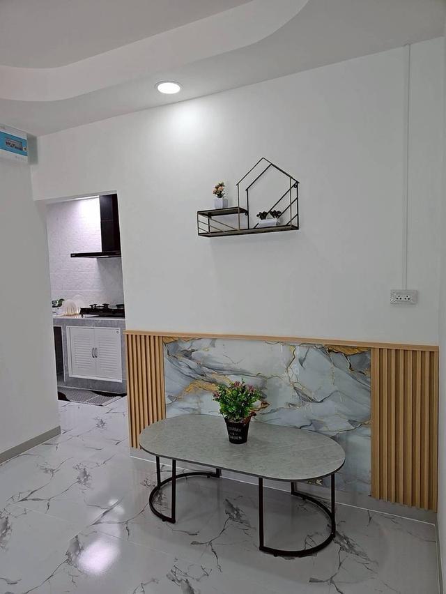 หมู่บ้านพฤกษา​3.     8