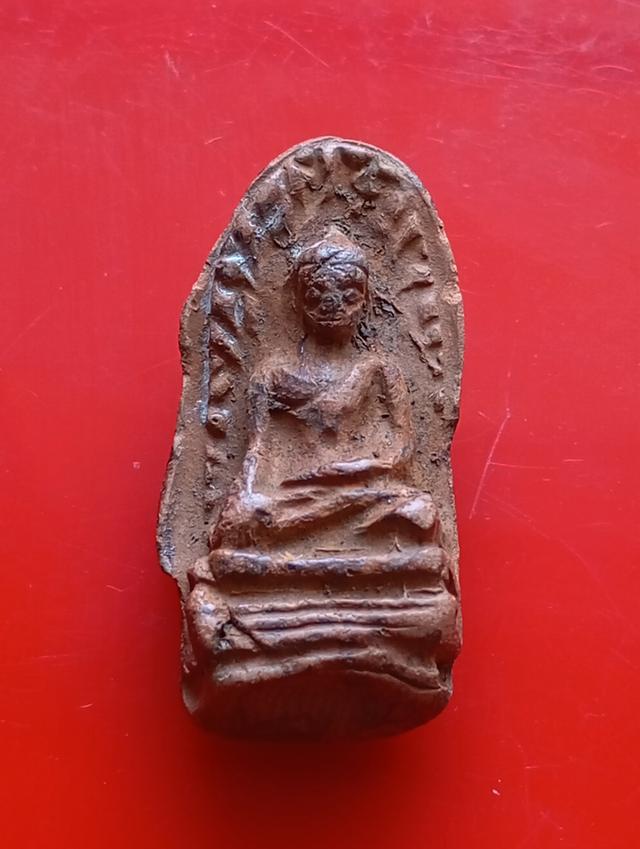 พระรอดมหาวัน กรุลำพูน