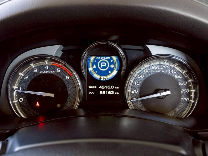 Isuzu MU-X 1.9DVD ปี18 8
