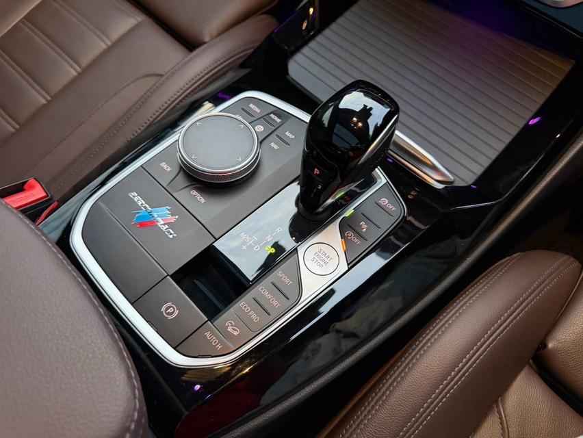(แจ้งรหัสรถ AP9870) BMW X3 xDrive20d M Sport Lci ปี 22 สีขาว รูปที่ 18