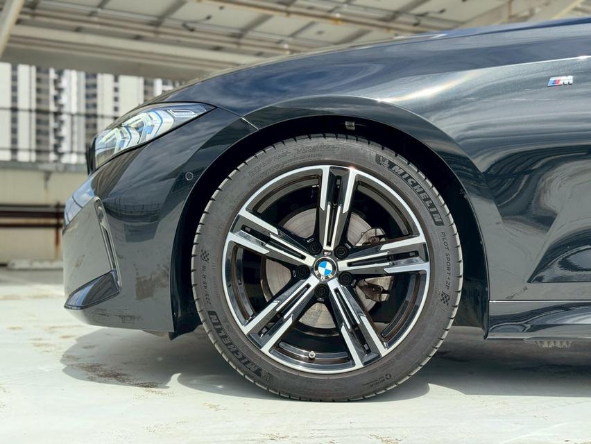 BMW 320d M Sport LCIปี 2023 ไมล์ 25,xxx km