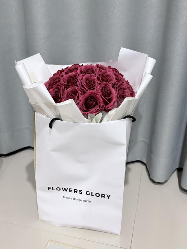 ช่อดอกไม้สวยงาม สำหรับคนพิเศษ