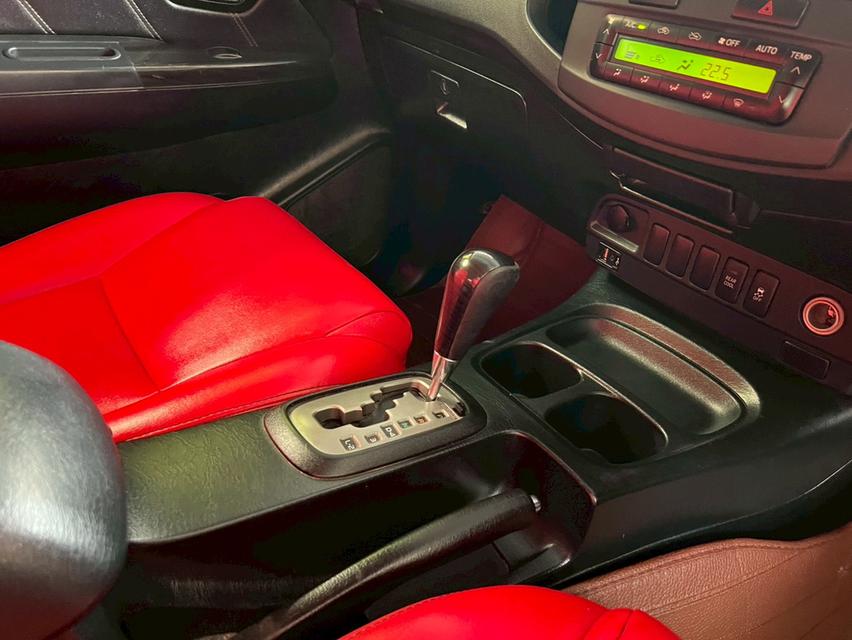 Fortuner 3.0 ตัวท็อป 7 ที่นั่ง ช่วงล่าง Profender พร้อมใช้ รูปที่ 16