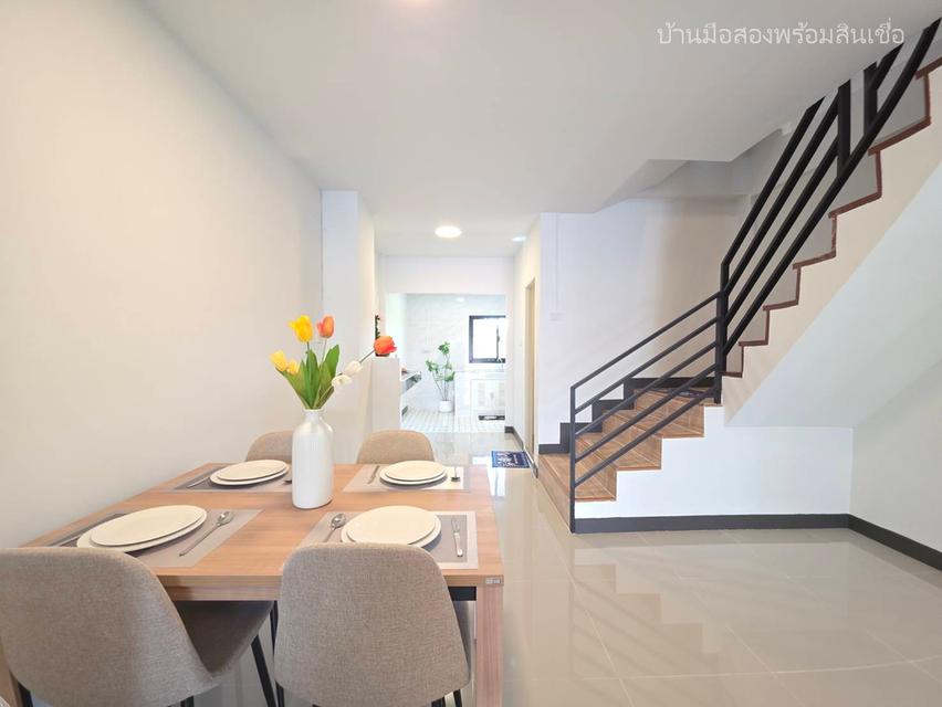 หมู่บ้านรุ่งนภา ร่มเกล้า 16 6