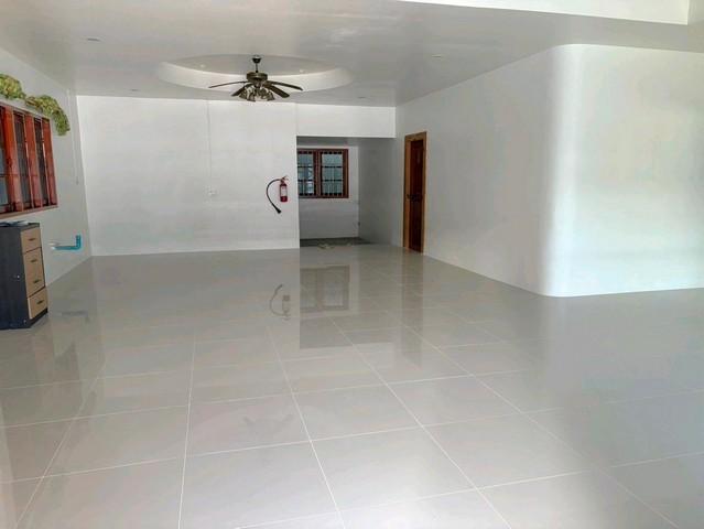 ให้เช่าที่ดินพร้อมอาคาร 1 ชั้น ซอยเรวดี ถ.ติวานนท์ ใกล้เดอะมอลล์งามวงศ์วาน 4