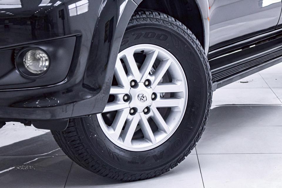 TOYOTA FORTUNER 2.7 V 2WD 2012 14