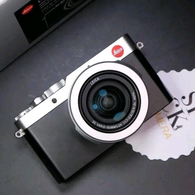 กล้อง Leica มือสองราคาเบาๆ
