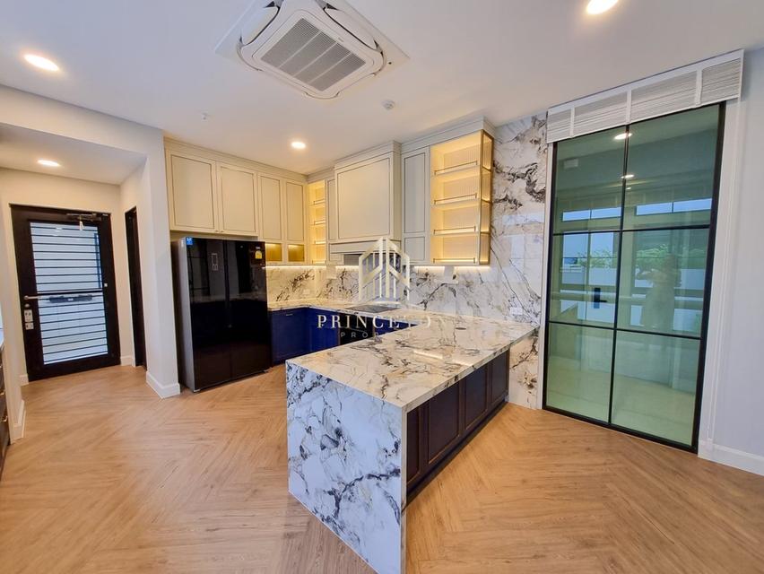Luxury House for rent Nantawan Rama 9 New Krungthep Kreetha 5 bedrooms  ให้เช่าบ้านเดี่ยว สุดหรู นันทวัน พระราม 9 กรุงเทพกรีฑาตัดใหม่ 7