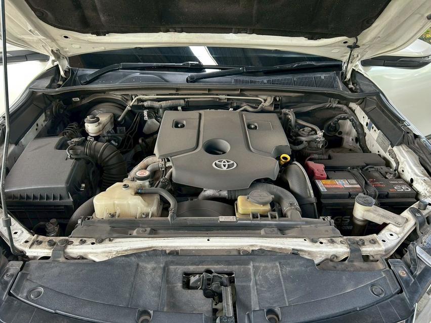 🔥 เครดิตดี ฟรีดาวน์  Toyota Fortuner 2.4 V 4WD AT ปี 2019 รูปที่ 12