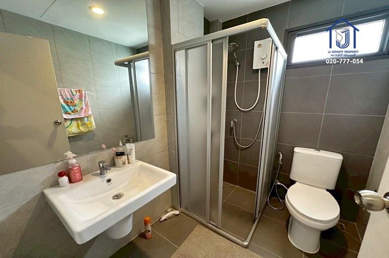 ขายทาวน์โฮม 2 ชั้น หมู่บ้าน วี คอมพาวด์ บางนา-ศรีนครินทร์ ถนนหนามแดง-บางพลี หลังริม ใกล้วงแหวนกาญจนาภิเษก,ทางด่วนบูรพาวิถี 12