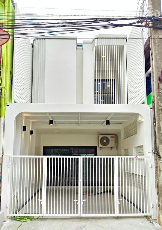 อยู่เจริญ พหลโยธิน 1