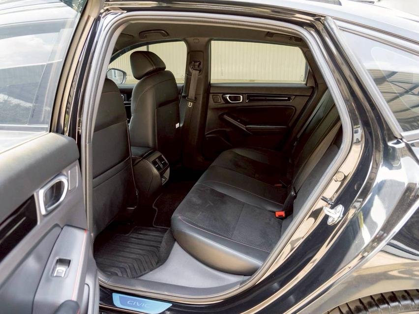 Honda Civic 2.0 e:Hev RS ปี 2025 วารันตีศูนย์เหลือๆ รถสวยเดิม ไม่เคยมีอุบัติเหตุ รูปที่ 15