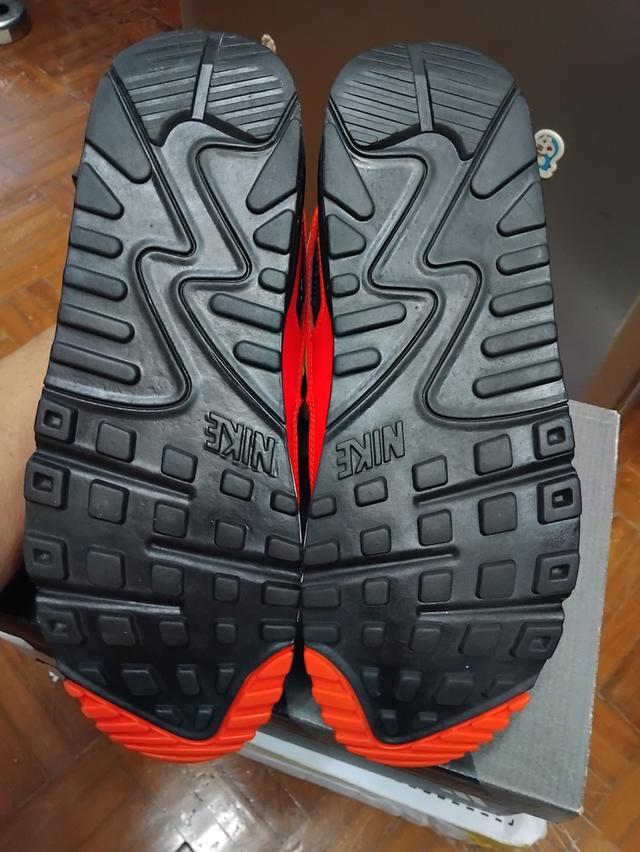 NIKE AIR MAX 90 CRIMSONEUR 42.5/27สวยใหม่ทั้งลำไร้ตำหนิสภาพ90%บวก บวก750ค่าส่ง50 รูปที่ 8