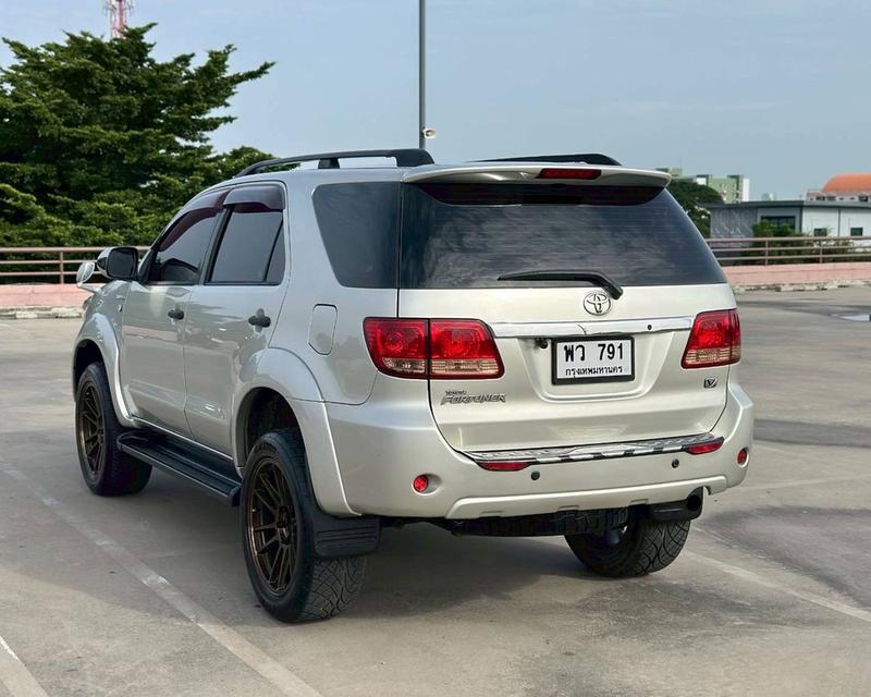 รหัสรถ QT791 Toyota Fortuner 3.0V เกียร์ Auto 4WD สีบรอนซ์ทอง ปี2005 8