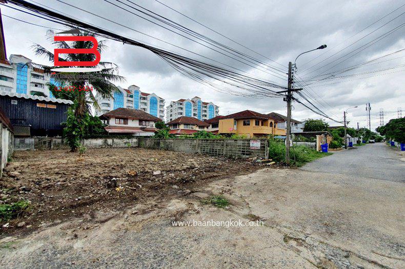ที่ดินเปล่า ถมแล้ว หมู่บ้านสหกรณ์การบินไทย 17 เนื้อที่ 89 ตรว. ถนนแจ้งวัฒนะ อ.ปากเกร็ด จ.นนทบุรี