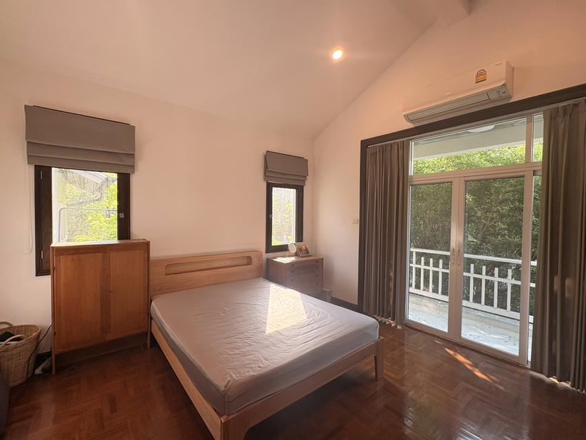 ขายบ้านเดี่ยว หมู่บ้านสวนปริญสิริ ซอยโยธินพัฒนา 3 เลียบทางด่วนเอกัย 12