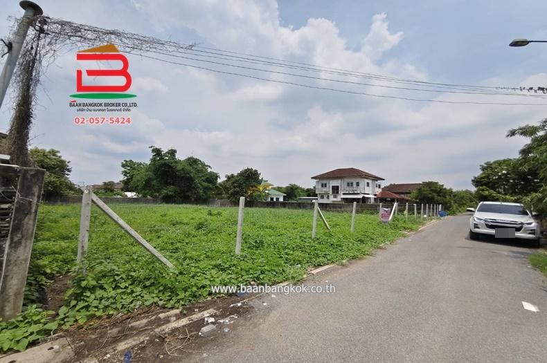 ที่ดินเปล่า เนื้อที่ 200 ตรว. ซอยรามอินทรา 39 แยก 28 แขวงท่าแร้ง เขตบางเขน กรุงเทพฯ 5