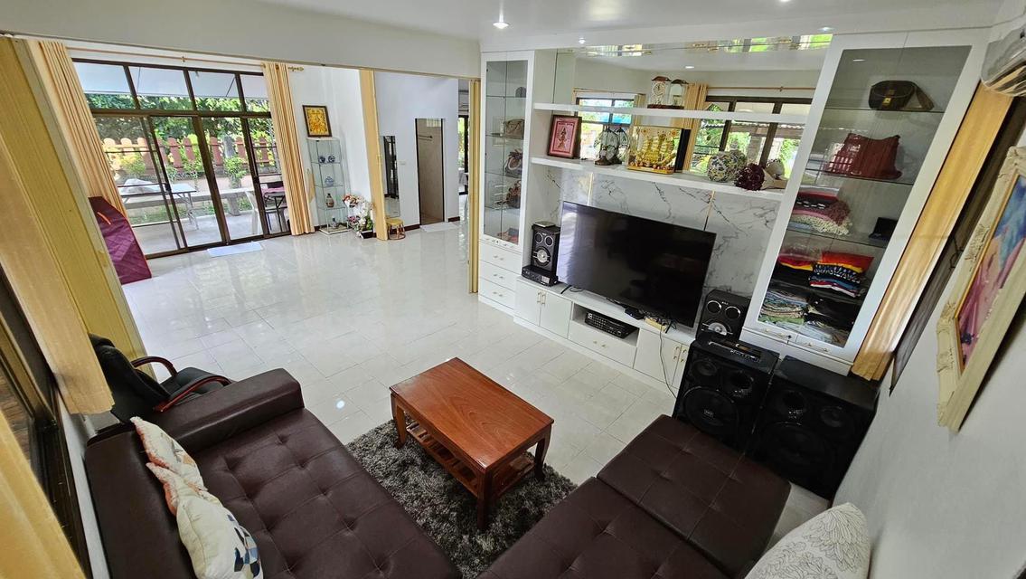 รูป บ้านพร้อมที่ดิน 2