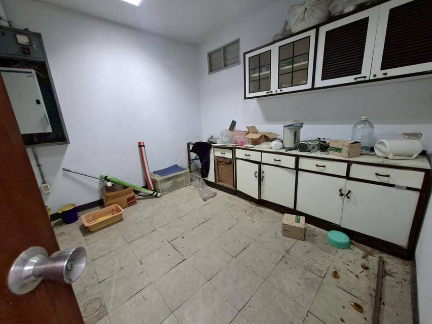 ให้เช่าโกดัง 2 ชั้น บางนาตราด กม.38 ผังสีม่วง พื้นที่เยอะ ใกล้นิคมเวลโกรว์ (N.2219) 9