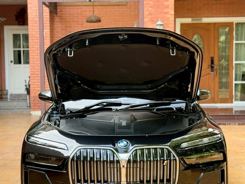 รหัสรถ PJP7287 📌2022 BMW i7 xDrive60 M-Sport (First Edition) 3