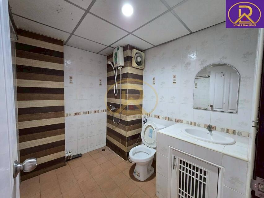 ขายถูกมาก เหมาะลงทุน นลินพร คอนโดโฮม ชั้น 2 ใกล้มหาวิทยาลัยบูรพา ใกล้แหลมทองบางแสน ต.แสนสุข อ.เมืองชลบุรี จ.ชลบุรี 5