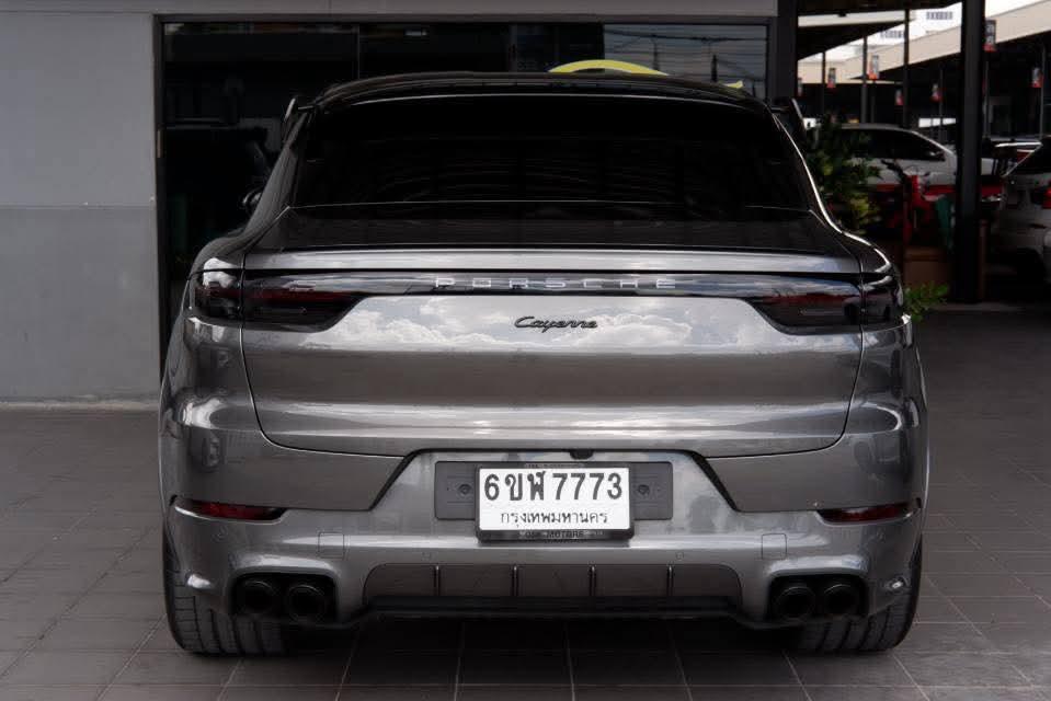 Cayenne E-Hybrid Coupe Lightweight 16