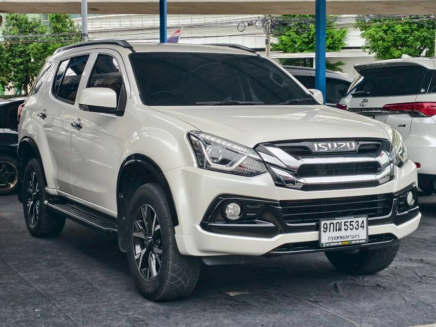 Isuzu MU-X 3.0The Onyx ปี19