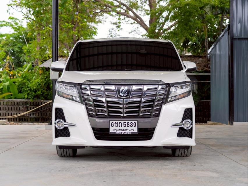 Toyota Alphard 2.5 SC Package ปี 2015 เลขไมล์ 314,xxx km.