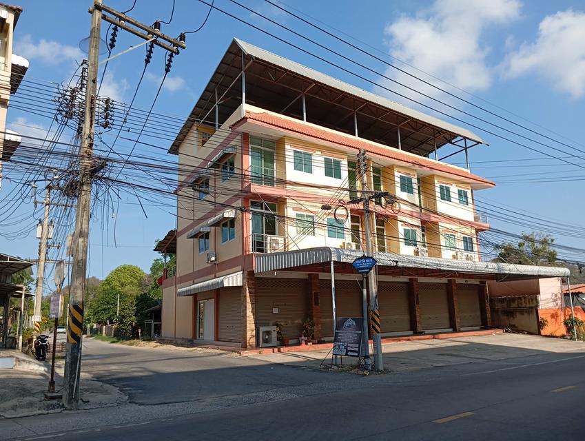 ตึกแถวสามชั้น 4×16เมตร 1-5ห้อง 1