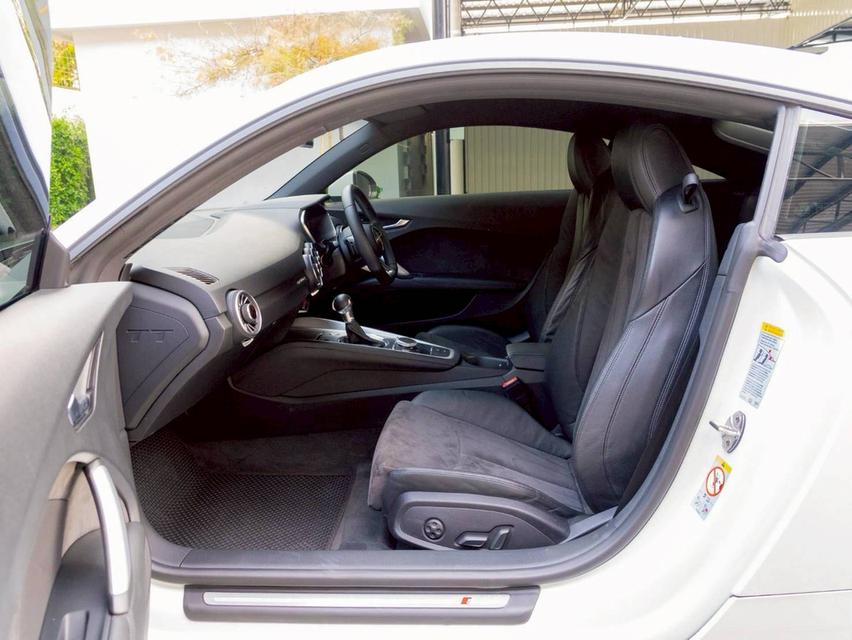 Audi TT Coupe 45 TFSI Quattro S line 2018 รูปที่ 11