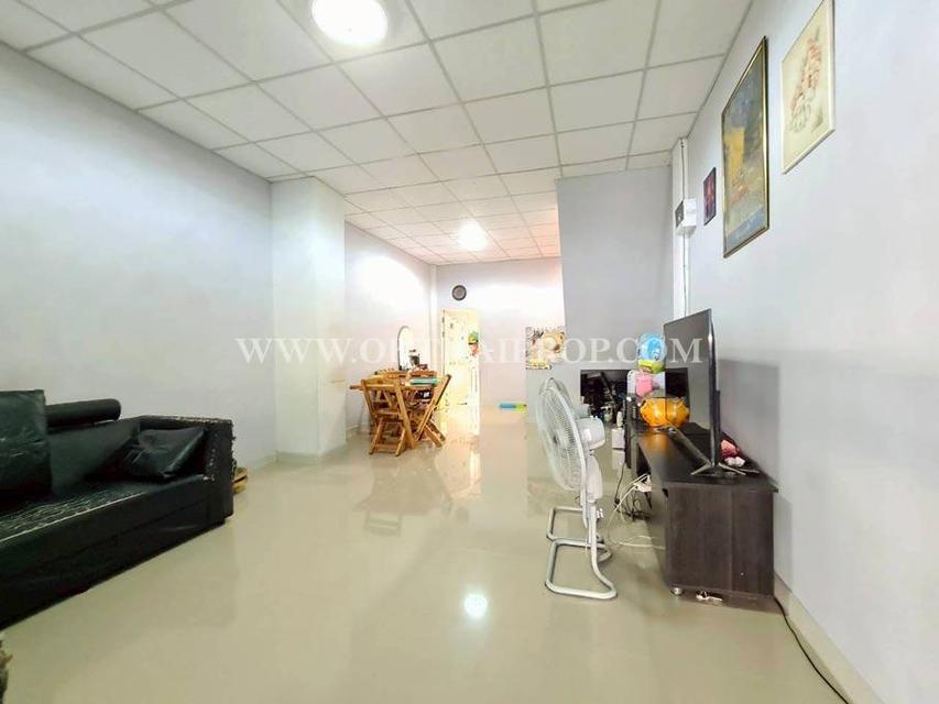 ทาวน์โฮม ฉัตรไพลิน ลาดหลุมแก้ว ปทุมธานี 4