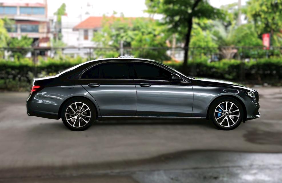 Mercedes-Benz E350e W213 Avantgarde ปี 2020
