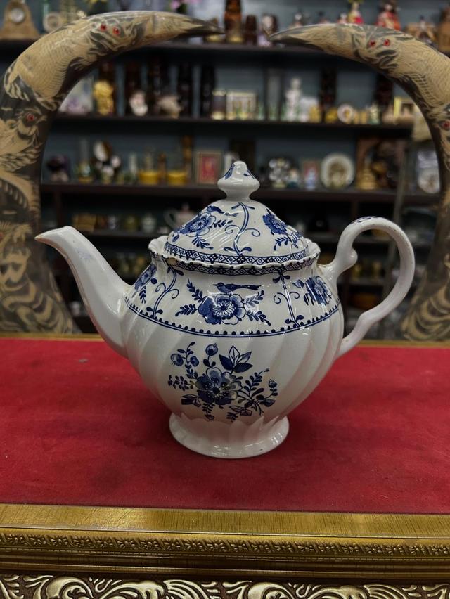 กาน้ำชาเซรามิกเก่า ลายคราม made in England 