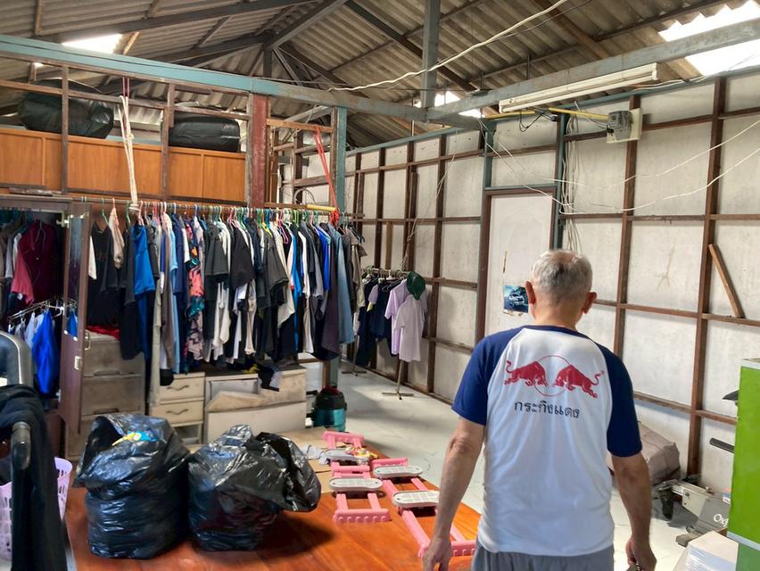 บ้านพร้อมที่ดิน  142 ตรว รินน้ำ 9