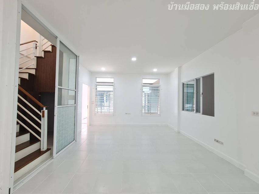 ขายด่วน หมู่บ้านฮาบิเทีย เลียบคลองสอง 15