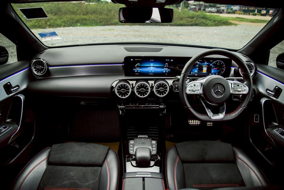 รหัสรถ CBL5996 Mercedes-Benz A200 AMG Dynamic W177 AT 2023 12