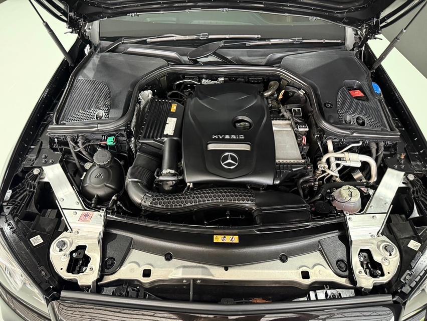 Mercedes Benz E350e Amg Dynamic ปี 2018 วิ่งเพียง 99,xxx โล เท่านั้น…!! 13