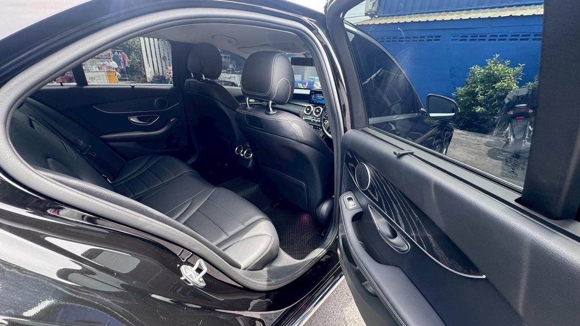รหัสรถ TPV3919 🎊 Mercedes Benz C300e Avantgarde 🎊 2019 7