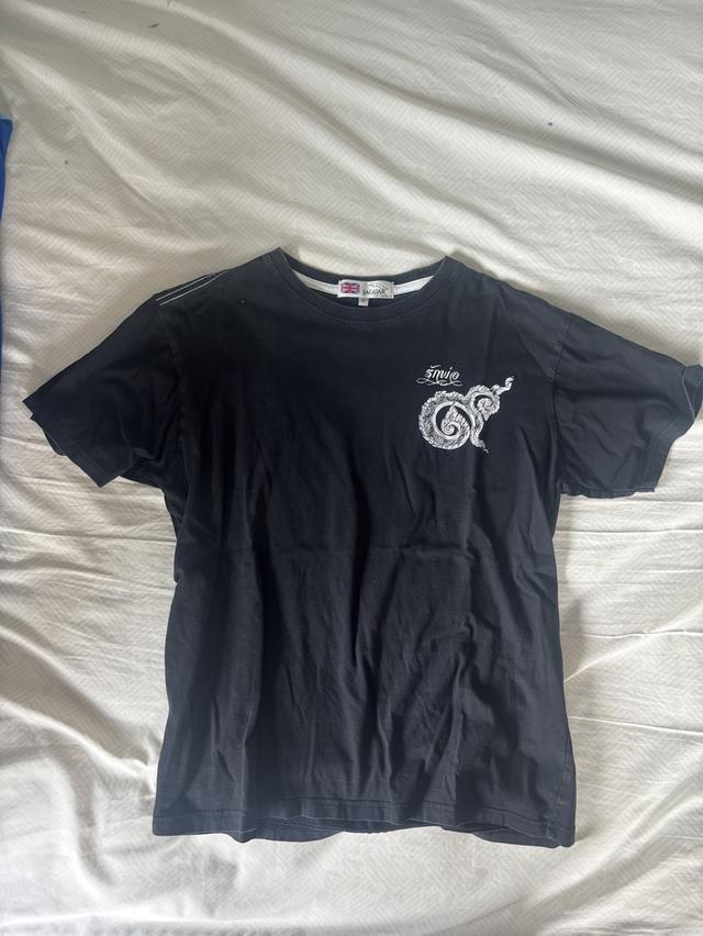 เสื้อยืดจากัวร์ 1