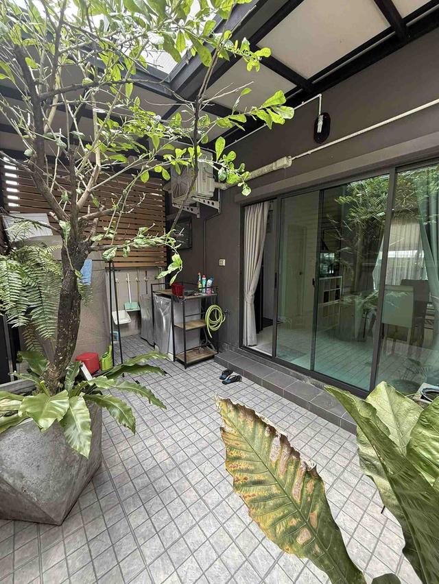 B1006 ให้เช่าทาวน์โฮม 3 ชั้น บ้านกลางเมือง บางนา-วงแหวน เลียบมอเตอร์เวย์ ย่านถนนกิ่งแก้ว 9