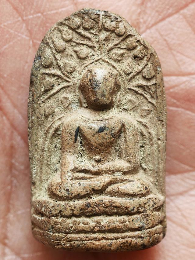 พระคง ลำพูน...เก่า เนื้อจัดๆ 6