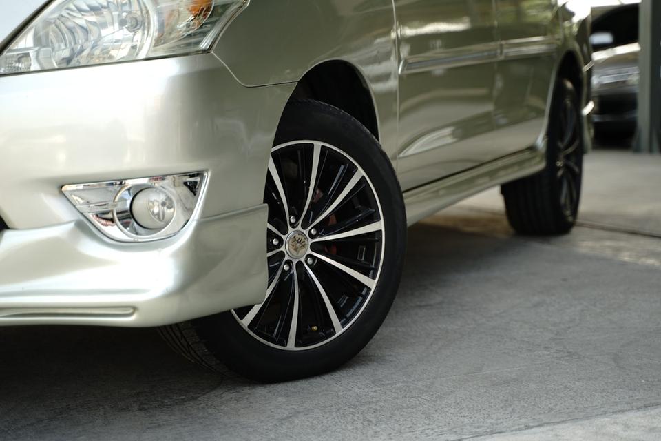 2012 TOYOTA INNOVA 2.0V 8