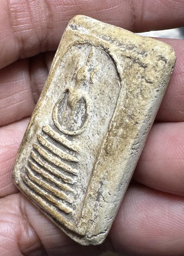 พระสมเด็จ วัดเกศไชโย 4