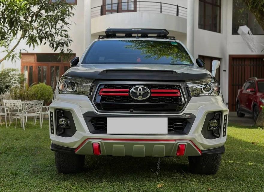 Toyota revo Rocco 4wd 2.8 ปี2019