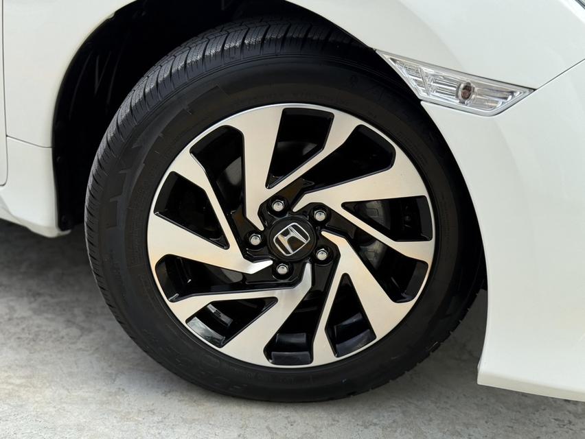 (แจ้งรหัสรถ WRT8571) 2017 HONDA CIVIC, 1.8 EL โฉม FC-FK ปี16-21 รูปที่ 18
