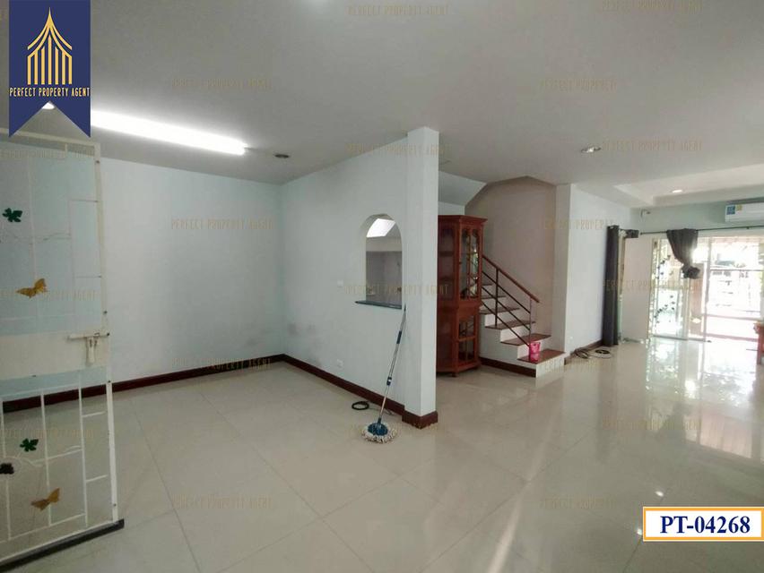 ให้เช่า ทาวน์เฮ้าส์ 2 ชั้น  ม.อาเคเดีย หลังมุม สะพานสูง ราษฎร์พัฒนา ใกล้ทางด่วน ใกล้รถไฟฟ้า 5